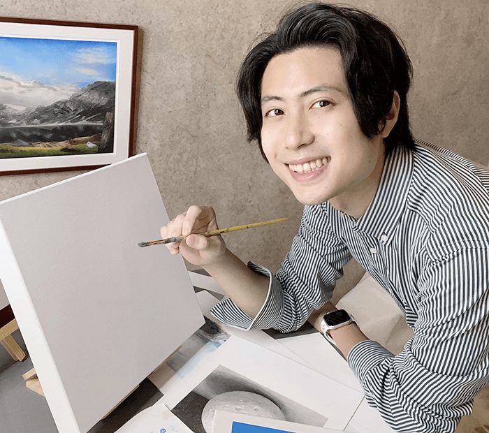 聞き手の岡部遼太郎(画家)
